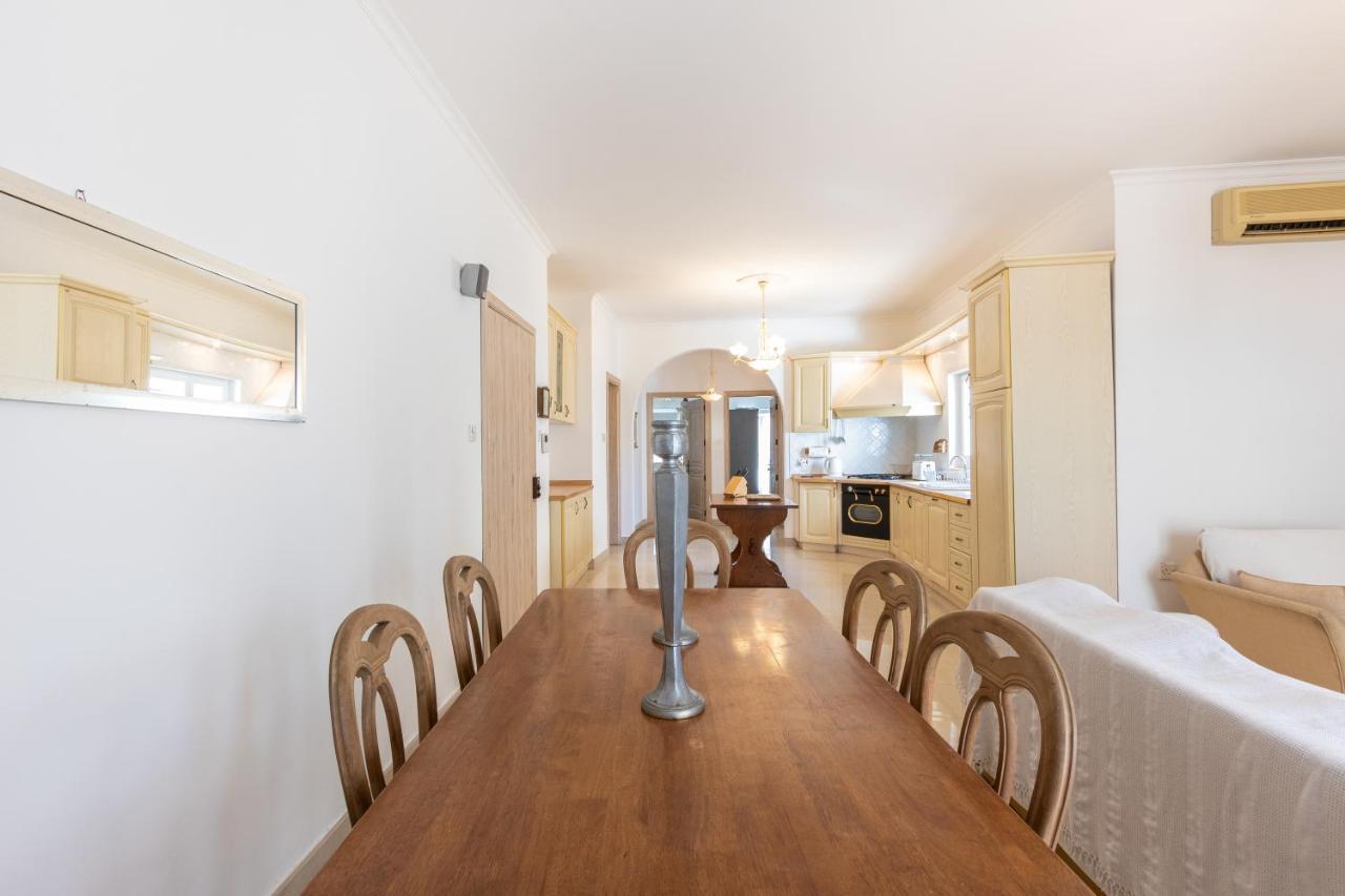 70/2- Spacious&Charming 3 Bedroom Apt In Sliema Exterior foto